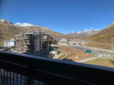 Vue générale sur la montagne ou vue sur la montagne depuis l'appartement