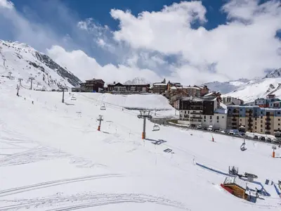 L'établissement Appartement rénové skis aux pieds, balcon, WIFI, 4 chambres - FR-1-502-359 en hiver