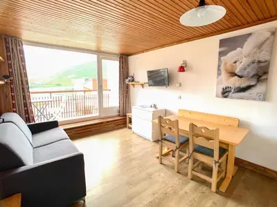 Télévision ou salle de divertissement dans l'établissement Studio cabine rénové avec balcon - Animaux acceptés - FR-1-502-384