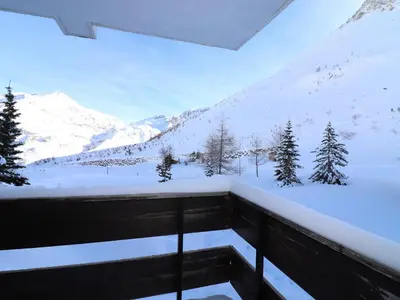 Vue générale sur la montagne ou vue sur la montagne depuis l'appartement