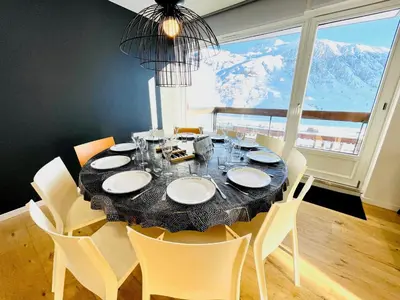 Vue générale sur la montagne ou vue sur la montagne depuis l'appartement