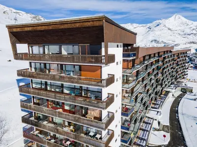 Vue générale sur la montagne ou vue sur la montagne depuis l'appartement