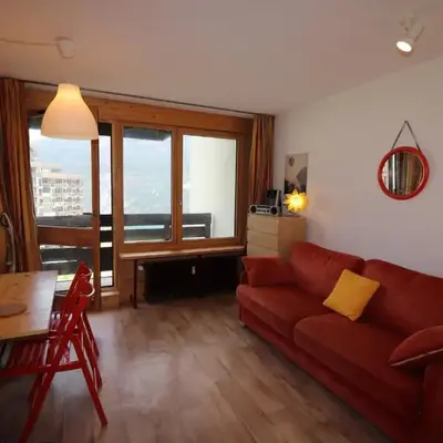 Studette Rénovée 2 Pers. Proche Pistes avec Balcon - FR-1-502-386