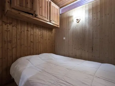 Un ou plusieurs lits dans un hébergement de l'établissement Appartement confort 6 pers, proche pistes, balcon à Tignes - FR-1-502-403