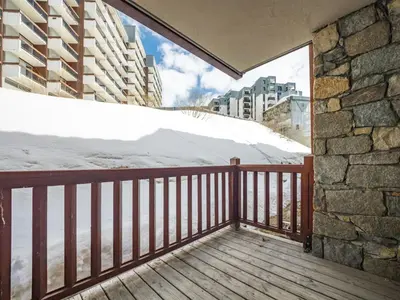 L'établissement Appartement confortable entre pistes et commerces avec WIFI et terrasse - FR-1-502-392 en hiver