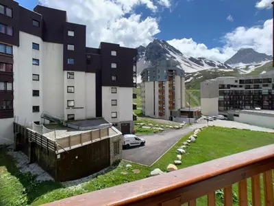 Vue générale sur la montagne ou vue sur la montagne depuis l'appartement