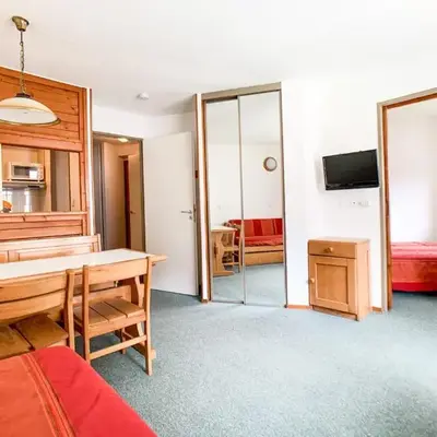 Appartement lumineux Départ et retour skis aux pieds Balcon - FR-1-502-401