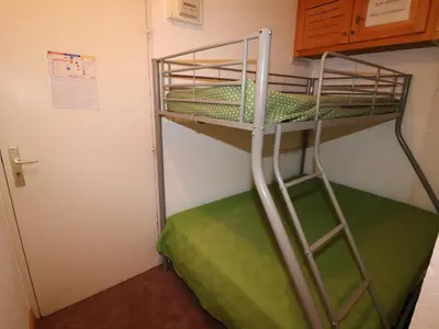 Un ou plusieurs lits superposés dans un hébergement de l'établissement Studio fonctionnel & lumineux · 5 pers · Pied des pistes · Balcon - FR-1-502-416