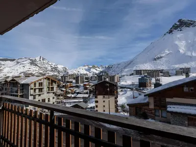 Vue générale sur la montagne ou vue sur la montagne depuis l'appartement