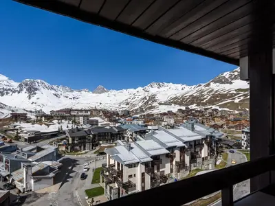 Vue générale sur la montagne ou vue sur la montagne depuis l'appartement