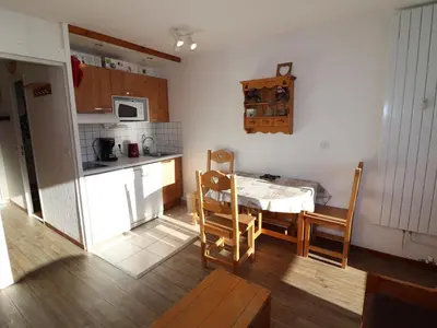 Cuisine ou kitchenette dans l'établissement Studio confortable proche pistes, balcon sud, 4 pers - FR-1-502-419