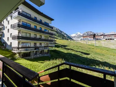 Vue générale sur la montagne ou vue sur la montagne depuis l'appartement