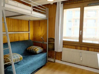 Un ou plusieurs lits dans un hébergement de l'établissement Confort Studio 3 Pers · Proche pistes · WIFI - FR-1-502-436