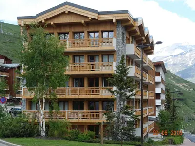 Vue générale sur la montagne ou vue sur la montagne depuis l'appartement