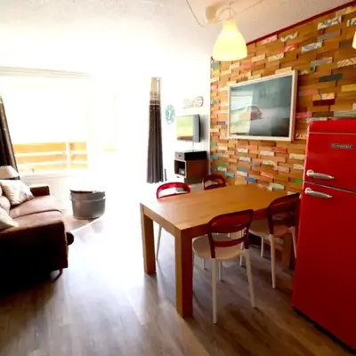 Studio lumineux au pied des pistes avec balcon sud - Animaux admis - FR-1-502-432