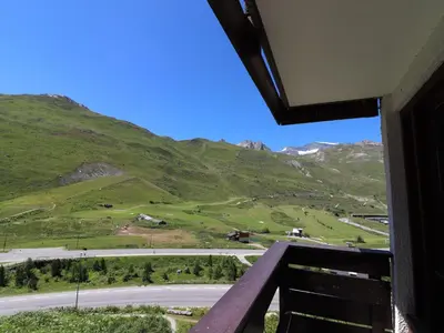 Vue générale sur la montagne ou vue sur la montagne depuis l'appartement