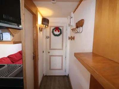 Cuisine ou kitchenette dans l'établissement Studette au cœur de Tignes Le Lac, animaux admis - FR-1-502-455