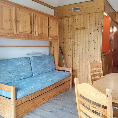 Joli studio cabine rénové · 4 personnes · Balcon au sud/ouest - FR-1-346-390