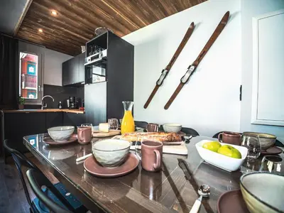 Plan de l'établissement Appartement rénové, skis aux pieds, balcon, 3 pièces à Tignes - FR-1-502-358