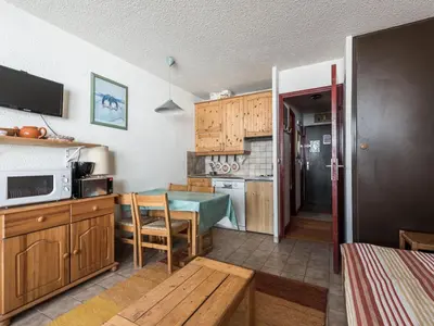 Cuisine ou kitchenette dans l'établissement Studio lumineux proche pistes, balcon, 4 pers, Tignes - FR-1-502-457