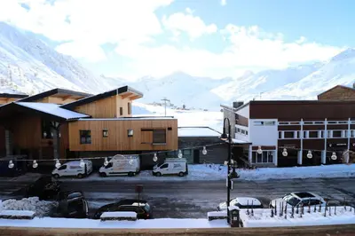 Vue générale sur la montagne ou vue sur la montagne depuis l'appartement