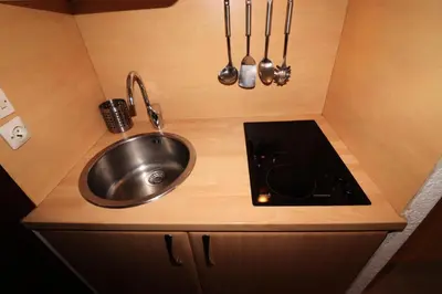 Cuisine ou kitchenette dans l'établissement Résidence Tour Du Lac - Studio rénové·Proche des pistes ·Balcon MAE-7454
