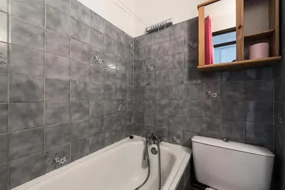 Salle de bains dans l'établissement Nouvelles Residences - Studio exposé Est MAE-7554