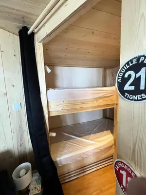 Un ou plusieurs lits superposés dans un hébergement de l'établissement Résidence Sefcotel - Studio fonctionnel·Proches des pistes et des comme MAE-7574