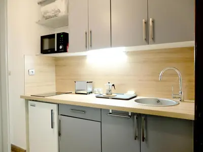 Cuisine ou kitchenette dans l'établissement Résidence Grande Balme Ii - Studio 16-20m² à l'entrée de Tignes MAE-7704