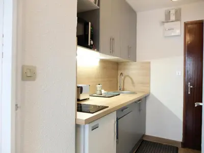 Cuisine ou kitchenette dans l'établissement Résidence Grande Balme Ii - Studio 16-20m² à l'entrée de Tignes MAE-7704