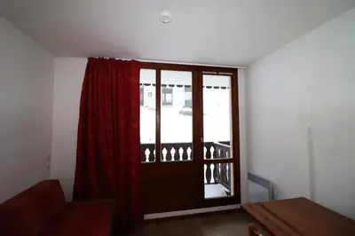 Un ou plusieurs lits dans un hébergement de l'établissement Résidence Rond Point Des Pistes B - Studio·Proche des pistes·Balcon MAE-7734