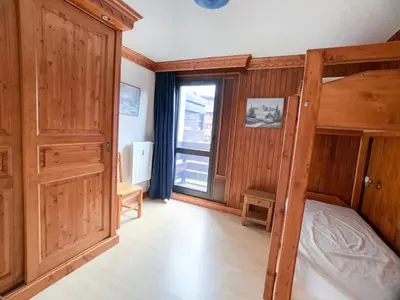 Un ou plusieurs lits dans un hébergement de l'établissement Appartement Confortable pour 9 pers. avec Balcon à Tignes Val Claret - FR-1-502-387