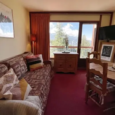 Agréable appartement au calme avec balcon et Wifi gratuit - FR-1-346-520