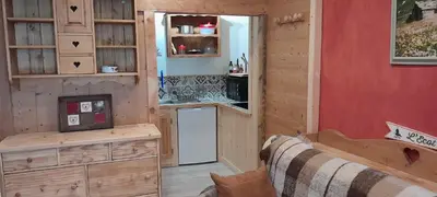 Cuisine ou kitchenette dans l'établissement LA CAZETTA