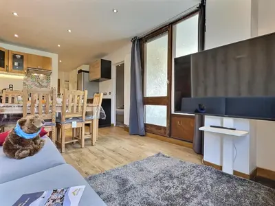 Cuisine ou kitchenette dans l'établissement Appartement 6 personnes avec Parking Couvert - 1 chambre - 4 lits - Netflix & wifi haut débit