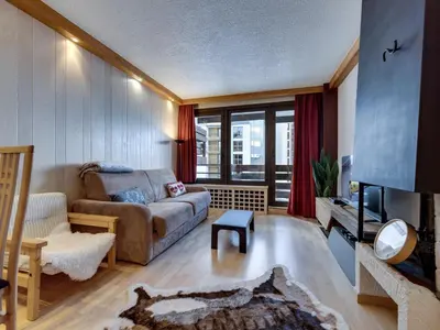 Coin salon dans l'établissement T2 cosy à Tignes Val Claret - Proche pistes, 4 pers, Wifi inclus - FR-1-641-85
