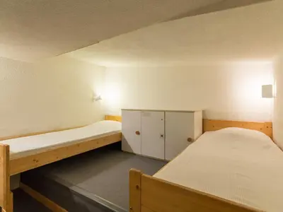 Un ou plusieurs lits dans un hébergement de l'établissement Duplex au calme avec mezzanine et terrasse pour 6/7 personnes - FR-1-346-522