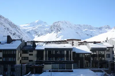 Vue générale sur la montagne ou vue sur la montagne depuis l'appartement
