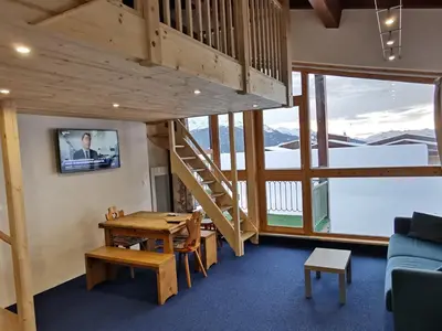 Vue générale sur la montagne ou vue sur la montagne depuis l'appartement