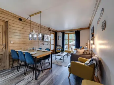 Coin salon dans l'établissement Appartement rénové aux Arcs 1950 avec accès ski direct - FR-1-686-5