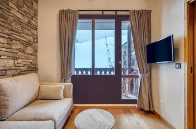 Télévision ou salle de divertissement dans l'établissement Appartement 123 (RDP)