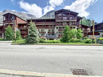 Vue générale sur la montagne ou vue sur la montagne depuis l'appartement