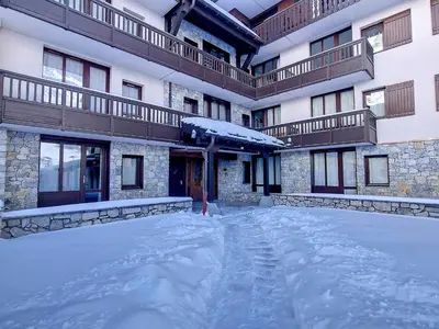 L'établissement Studio cabine renové - Ski aux pieds - WIFI - FR-1-518-138 en hiver