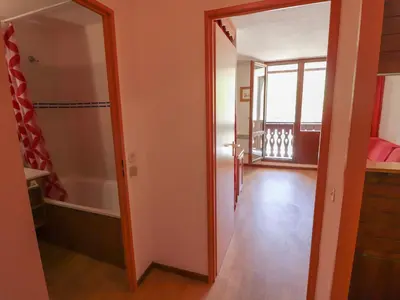 Plan de l'établissement Studio cabine 4 personnes, proche pistes, balcon, animaux acceptés - FR-1-502-421