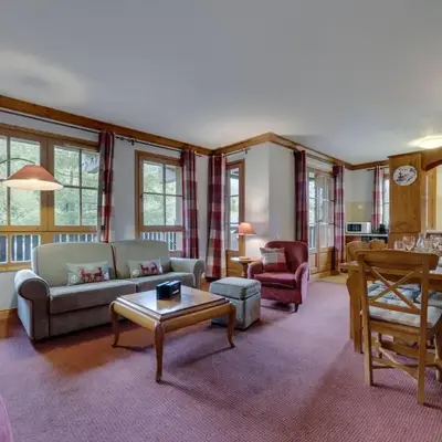 Appartement Arc 1950 Skis aux Pieds avec Piscines et Jacuzzi - FR-1-686-22