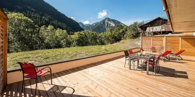 Vue générale sur la montagne ou vue sur la montagne depuis l'appartement