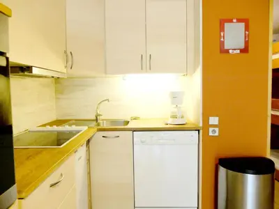 Cuisine ou kitchenette dans l'établissement Résidence Palafour - Studio exposé sud au coeur de la station MAE-2154