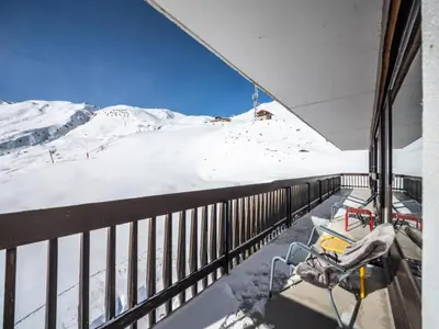 Vue générale sur la montagne ou vue sur la montagne depuis l'appartement