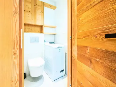 Salle de bains dans l'établissement Résidence Myrtilles - Appartement rénové·Proche des pistes·WIFI MAE-2434