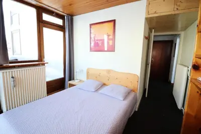 Un ou plusieurs lits dans un hébergement de l'établissement Résidence Roches Rouges A - Appartement calme et près des pistes. MAE-2474
